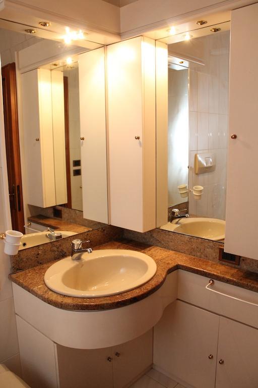 La Casa Della Musica Bed & Breakfast Ciampino Bilik gambar